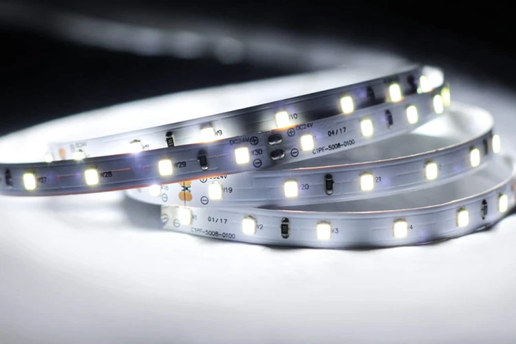 HQS 2835-6W-W (2)_small.jpg